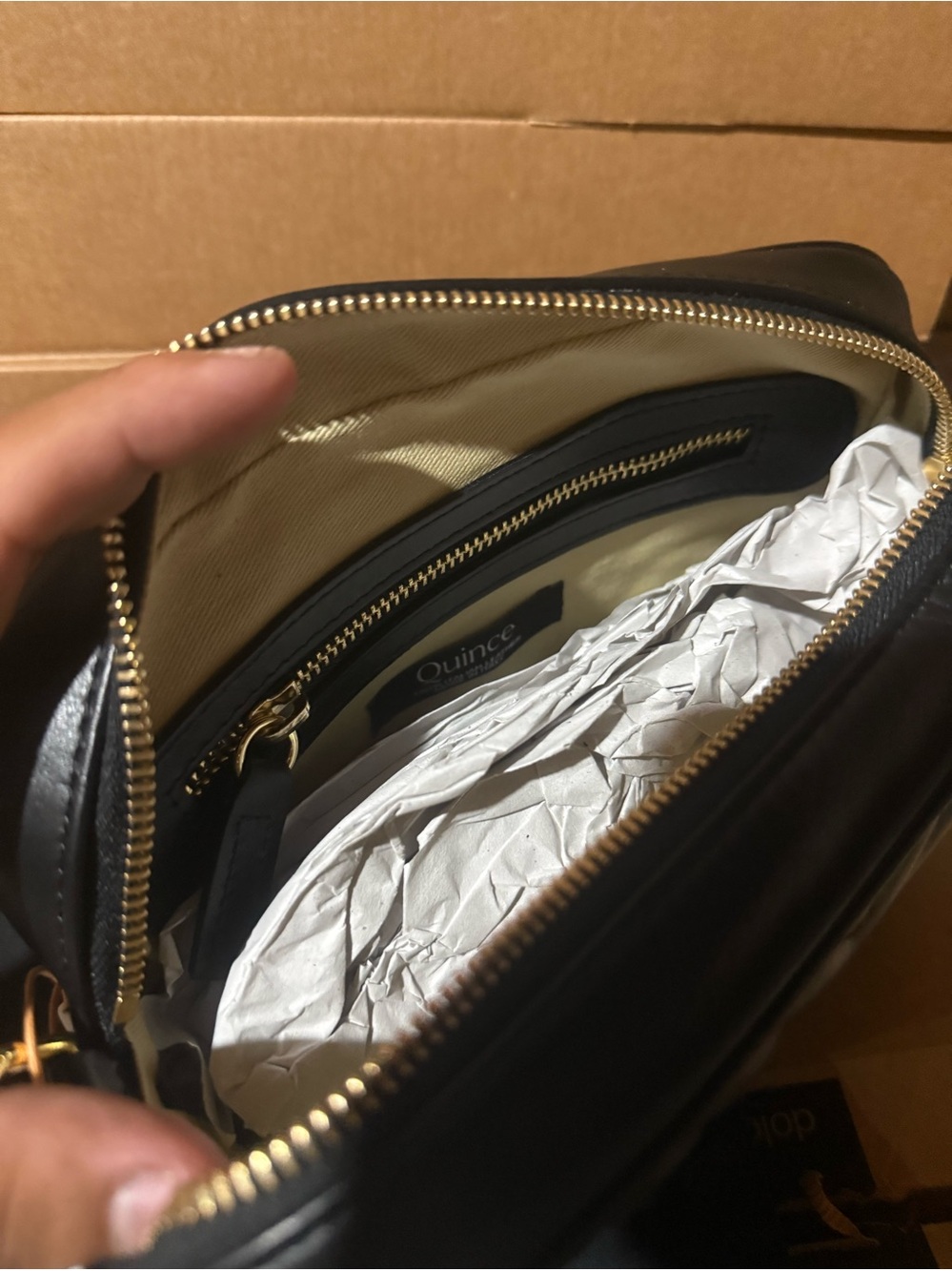 NWT Quince Genma Quilted Crossbody Bag Black - Picture 3 of 4
